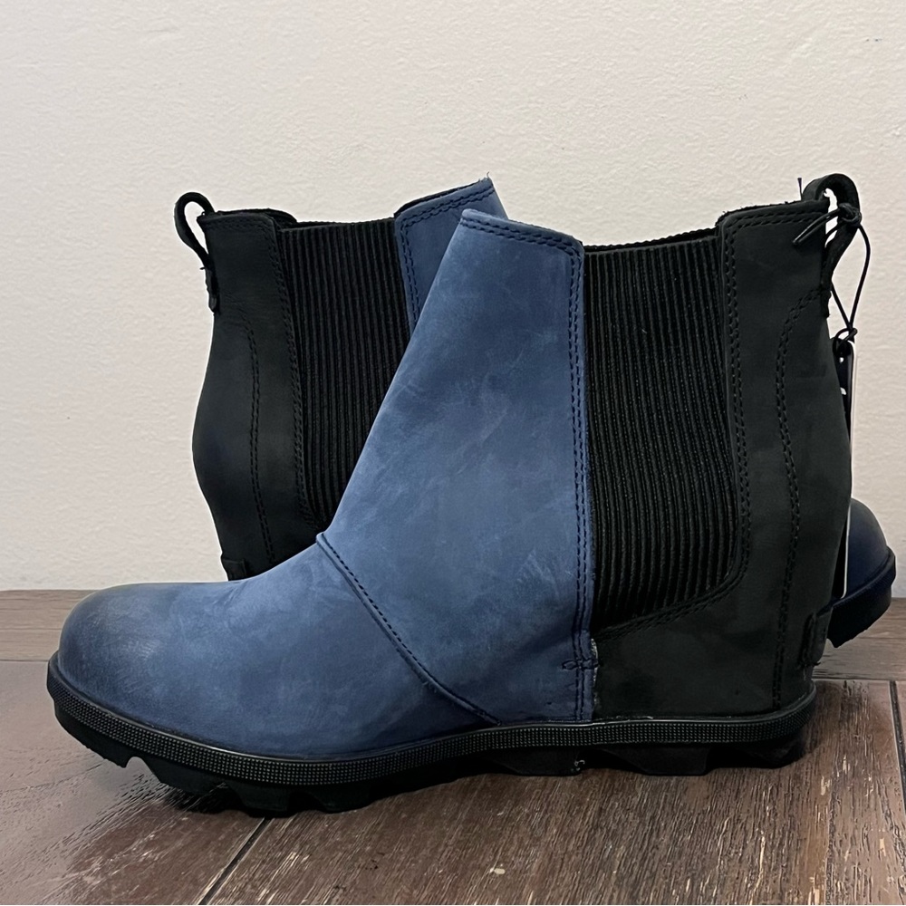 NWT Sorel Joan Of Arctic Wedge Booties Boots Blue Suede Women’s size 9.5 - Picture 5 of 9